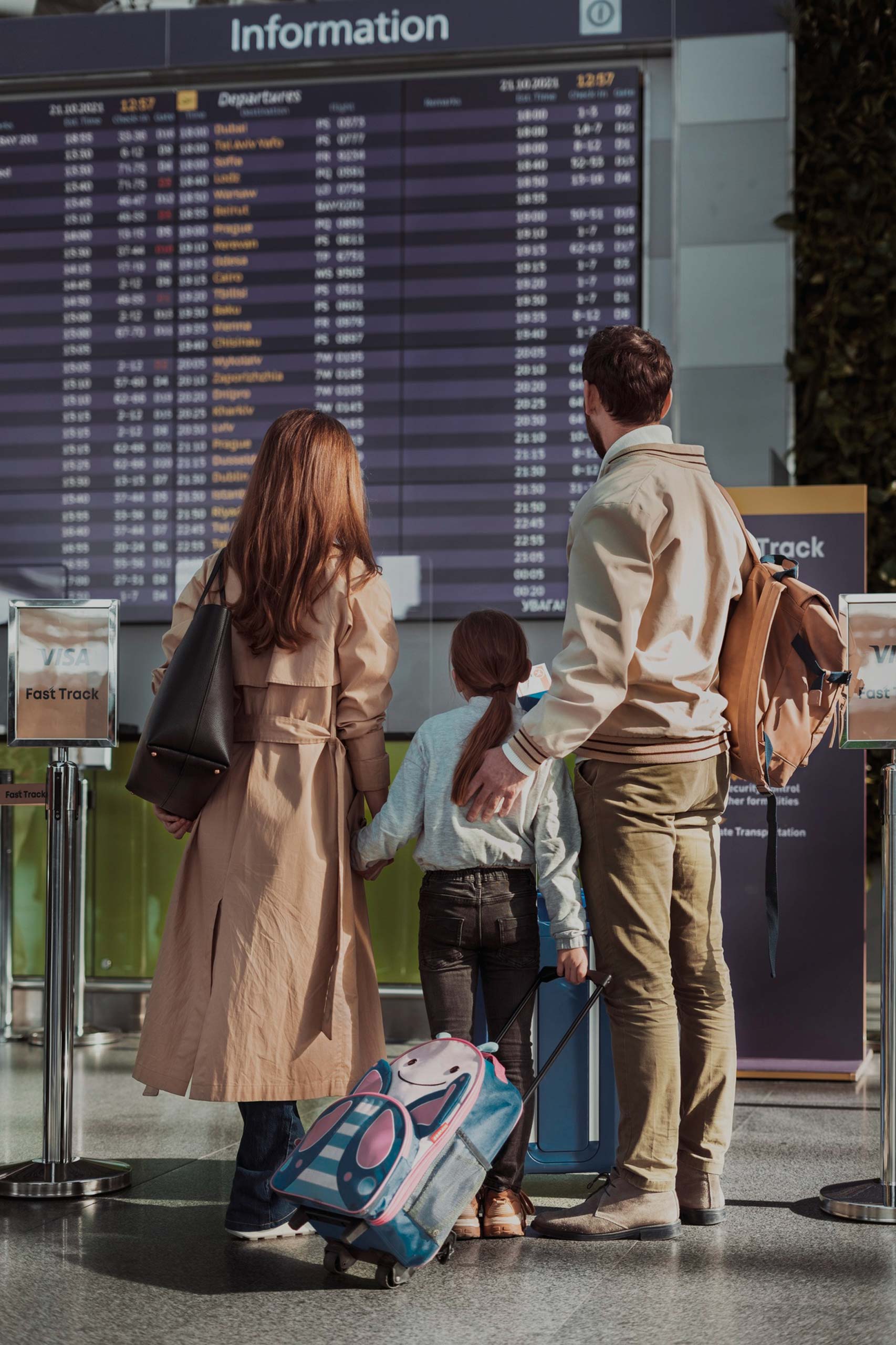 Famiglia arriva a malpensa con auto ncc milano
